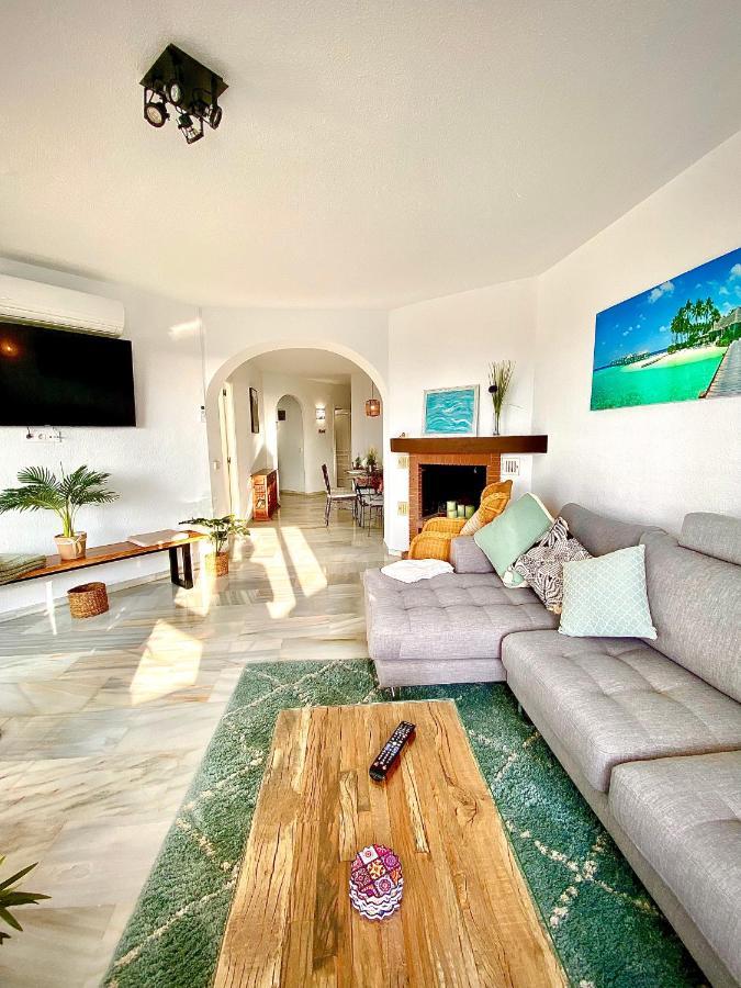 Casa De Las Palmas Sitio de Calahonda Bagian luar foto