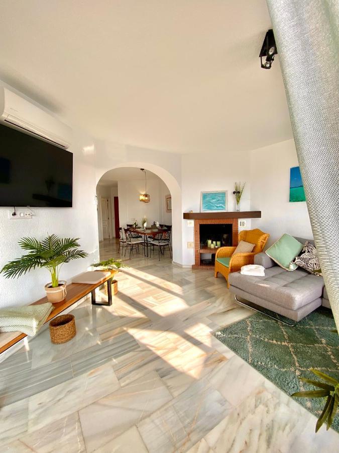 Casa De Las Palmas Sitio de Calahonda Bagian luar foto