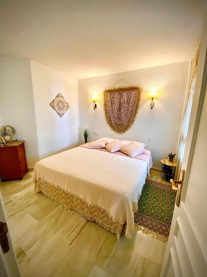 Casa De Las Palmas Sitio de Calahonda Bagian luar foto